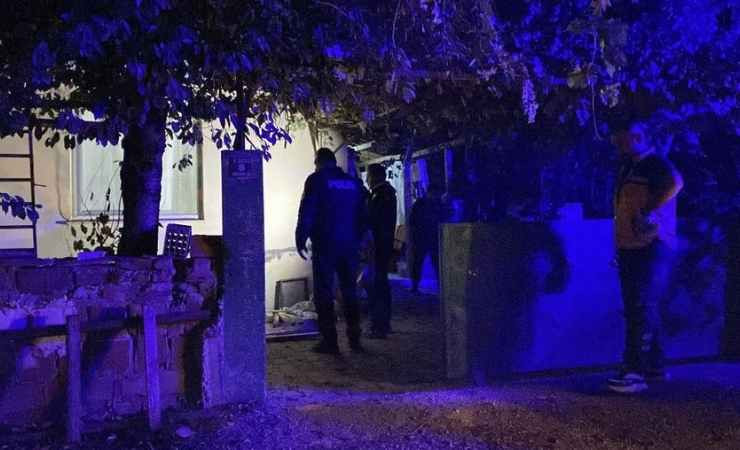 Çorum'da öz babasını tüfekle vurarak öldürüp kaçan şüpheli aranıyor