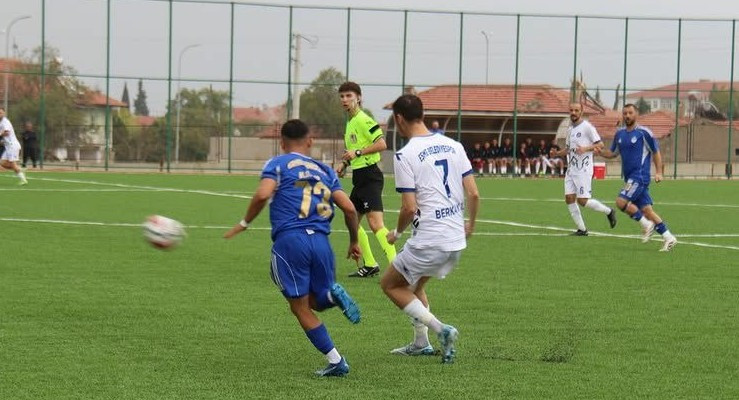 Kahramankazan Belediyespor deplasmandan mağlubiyetle ayrıldı - Resim : 2