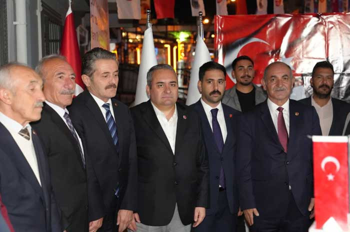 Keçiören Belediyesi, Muhtarlar Derneği Hizmet Binası'nı hizmete açtı