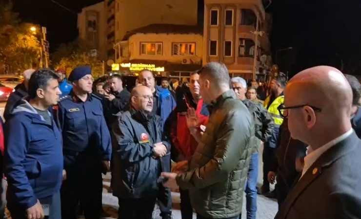 Balıkesir Valisi deprem sonrası son durumu açıkladı