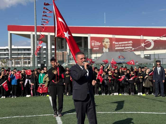 Sincan Belediyesi 29 Ekim Cumhuriyet Bayramı’nı coşkuyla kutladı - Resim : 3