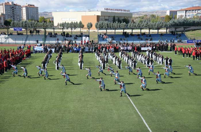 Kahramankazan Belediyesi, Cumhuriyetin 102. yaşını coşkuyla kutladı! - Resim : 2