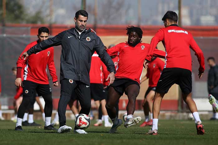 Gençlerbirliği’nde Göztepe maçının hazırlıkları tamamlandı