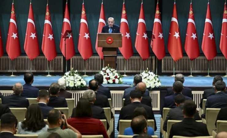 Cumhurbaşkanı Erdoğan yönetiminde kabine yoğun gündemle toplanıyor