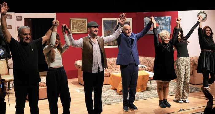 Keçiören Belediyesi'nin 'Babam Geri Döndü' oyunu yoğun ilgi gördü - Resim : 3