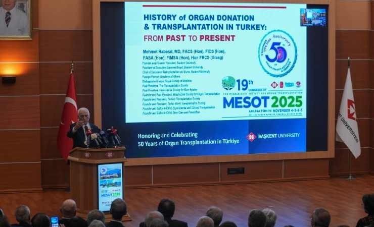 Sağlık Bakanı Kemal Memişoğlu: Organ nakliyle dünyaya örnek oluyoruz