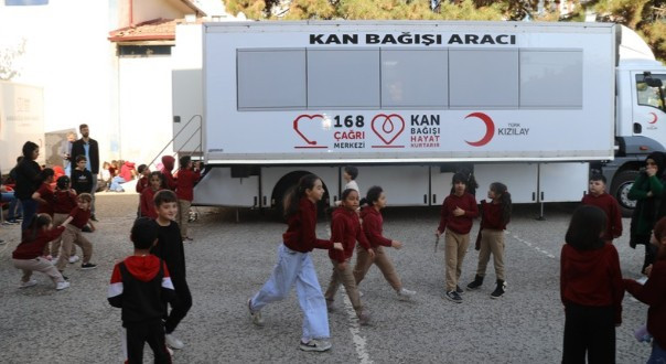 Çubuk'ta veliler kan bağışı kampanyasına katıldı - Resim : 2