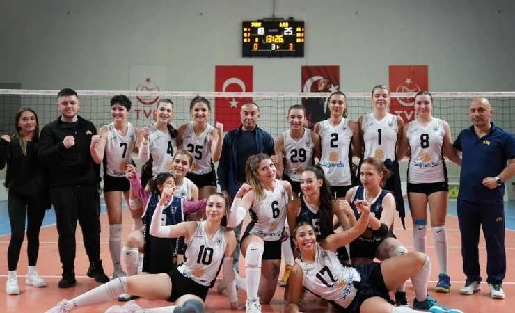 Pazar günü başkentte voleybol şöleni var! Namağlup 2 Ankara takımı karşı karşıya - Resim : 2