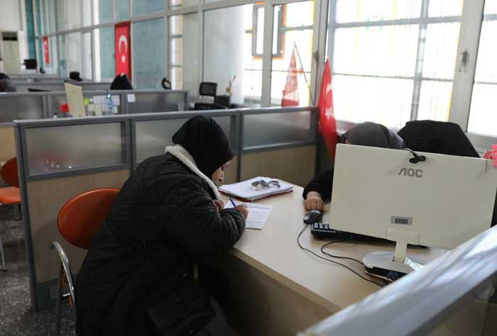 Keçiören Belediyesi Kariyer Ofisi iş arayanlarla işverenleri buluşturuyor - Resim : 2