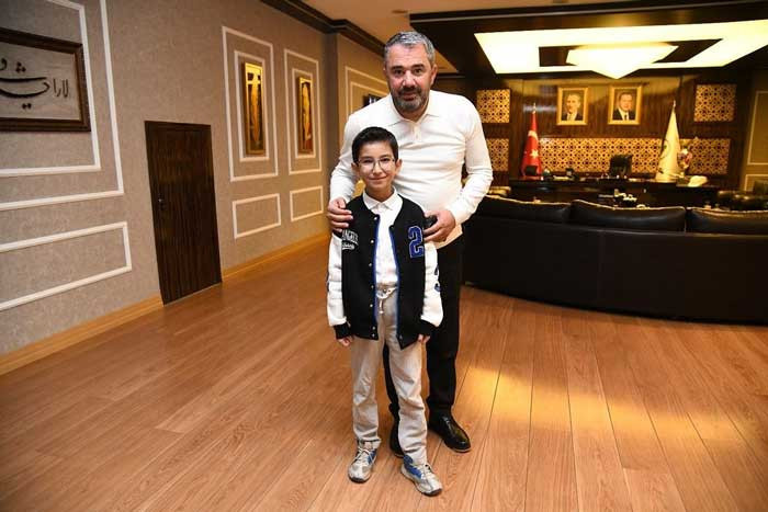 Pursaklar Belediye Başkanı Ertuğrul Çetin, Halk Günleri buluşmalarını sürdürüyor - Resim : 2