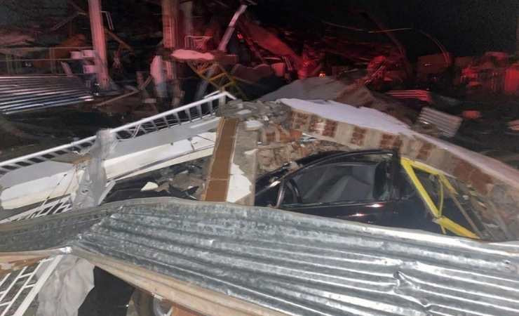 Brezlya'da Parana'yı kasırga vurdu: 6 ölü, 437 yaralı