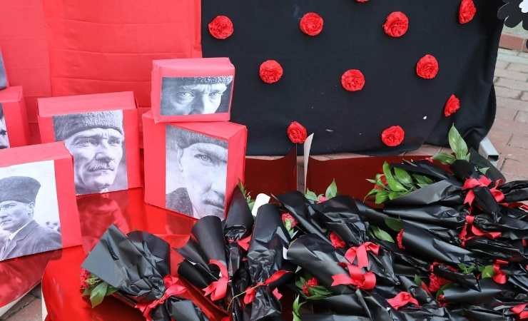 Keçiören Belediyesi'nin etkinliklerinde çocuklar Atatürk'ü andılar - Resim : 2