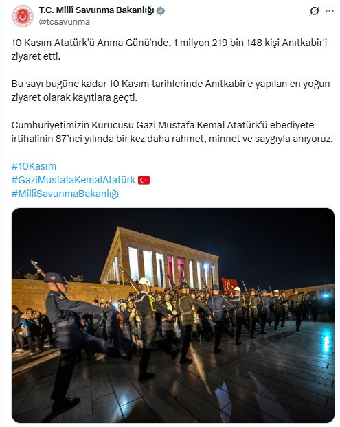 10 Kasım'da Anıtkabir'i 1 milyondan fazla kişi ziyaret etti!