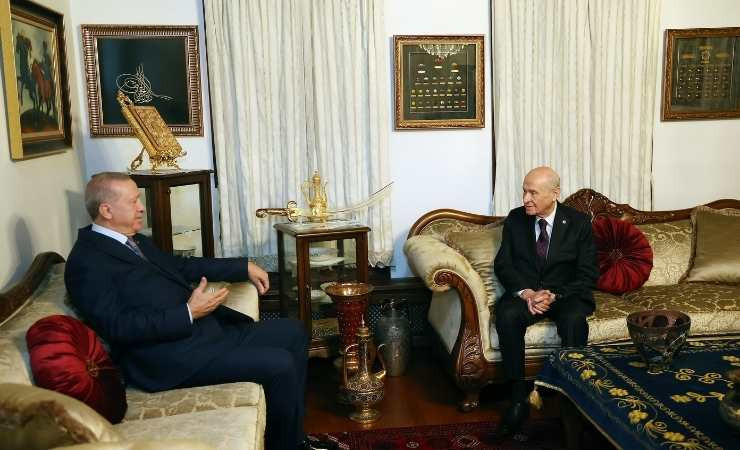 Cumhurbaşkanı Erdoğan ile Devlet Bahçeli Beytepe'de bir araya geldiler