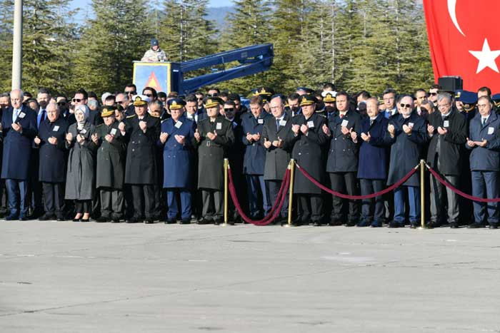 Kahramankazan Belediyesi şehitlerimiz için lokma ikramında bulundu - Resim : 2