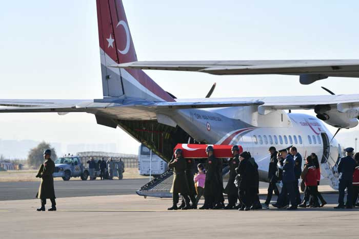 Kahramankazan Belediyesi şehitlerimiz için lokma ikramında bulundu - Resim : 3