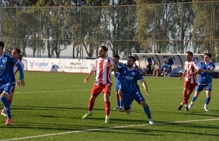 Kahramankazan Belediyespor, Yalova deplasmanından 3 puanı 4 golle kaptı - Resim : 3