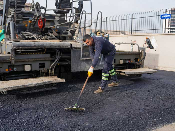 Etimesgut Belediyesi, Ayyıldız Mahallesi'nde asfalt serim çalışması gerçekleştirdi - Resim : 3