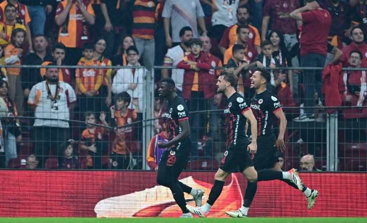 Gençlerbirliği'nde Galatasaray mağlubiyetine rağmen futbolculara prim jesti yapıldı