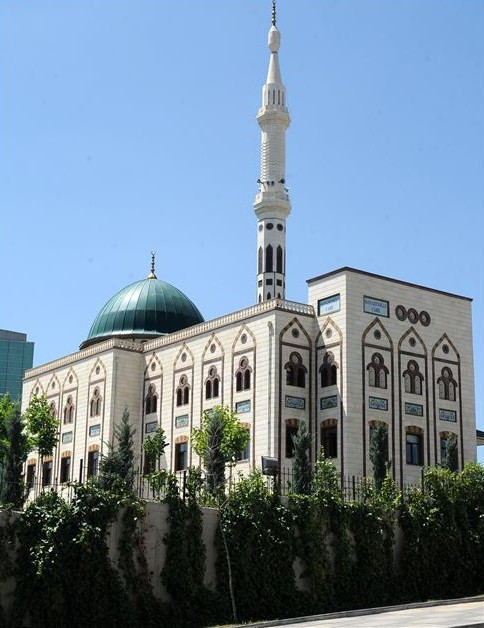 Mescid-i Nebevî’nin 10 kat küçültülmüş hali: Ankara'da halk buraya Medine Camisi diyor