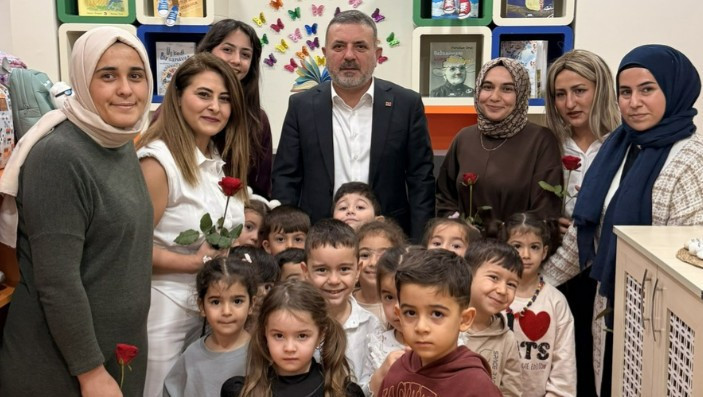 Sincan Belediye Başkanı Ercan'dan kreşlere 'Öğretmenler Günü' ziyareti - Resim : 2