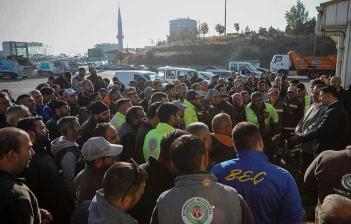 Etimesgut Belediyesi'nden temizlik ekibiyle değerlendirme toplantısı - Resim : 2