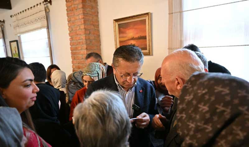 Altındağ Belediye Başkanı Veysel Tiryaki, Yıldıztepe ve Aydınlıkevler mahalle sakinleriyle buluştu