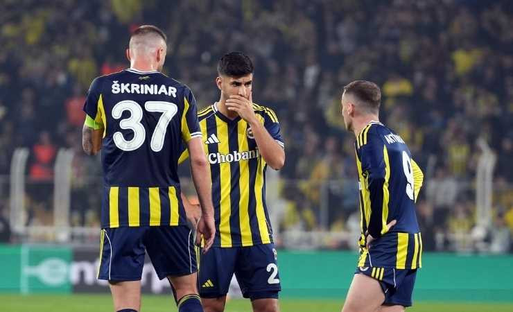 Fenerbahçe UEFA Avrupa Ligi'nde Ferencvaros ile 1-1 berabere kaldı