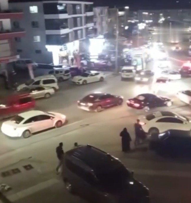 Altındağ'da iki grubun bıçaklı kavgasında 2 kişi yaralandı