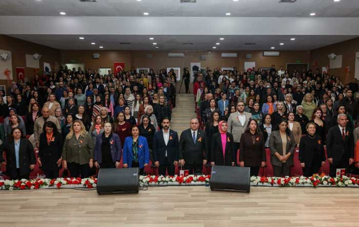 Keçiören Belediyesi Kadına Yönelik Şiddete Karşı Uluslararası Mücadele Günü Semineri düzenledi - Resim : 5