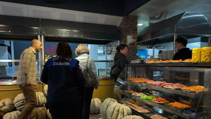 Altındağ Belediyesi'nden gıda denetimi: Sağlıksız ürünler imha edildi! - Resim : 3