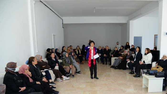 Kahramankazan Belediyesi'nden kadınlara 'İçime Ata Ata' semineri - Resim : 2