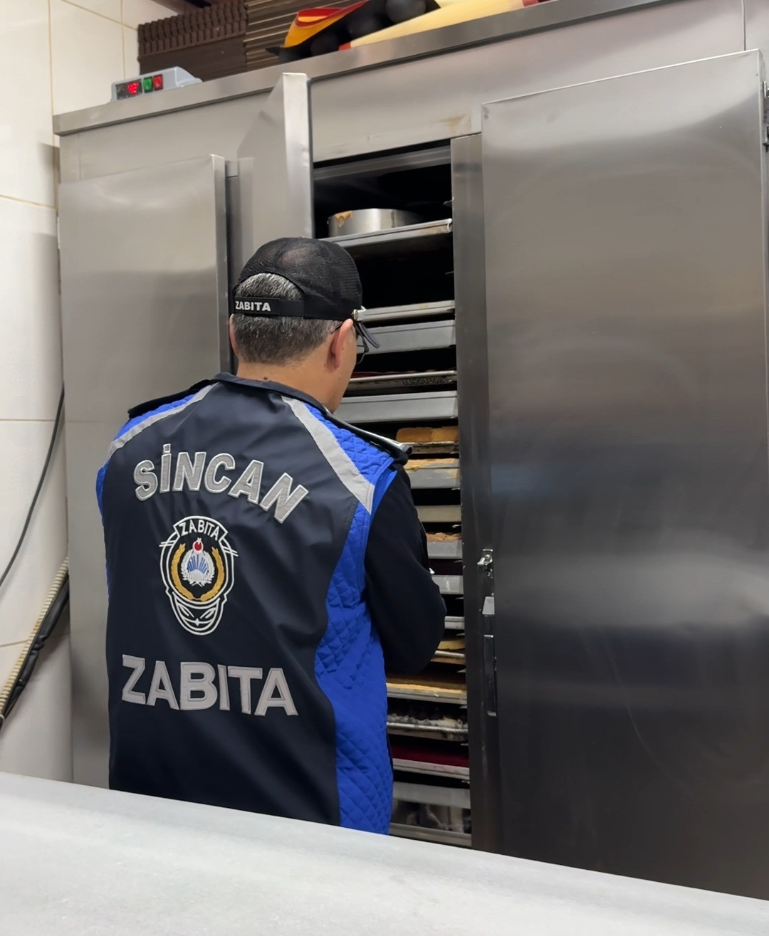 Sincan Belediyesi zabıta ekipleri gıda işletmelerini denetledi