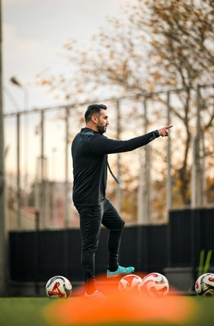 ABB Fomget teknik direktörü Ali Eraslan’ın hedefi şampiyonluk!