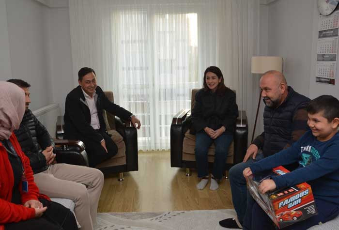Kahramankazan Belediyesi'nden engelli bireyler ve ailelerine ziyaret!