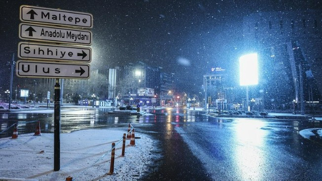 Prof. Dr. Mikdat Kadıoğlu: 'Başkentte bu yıl kara kış yerine ayaz ve aralıklı kar bekleniyor!'