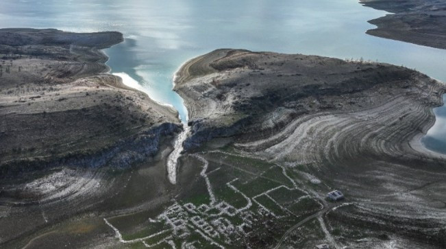 ASKİ'den yeni kuraklık tedbiri:  Su en az tüketilen saatlerde kontrollü olarak verilecek!