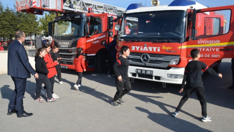 Kahramankazan'da gün boyunca süren kan bağışı kampanyasında 56 ünite kan toplandı!