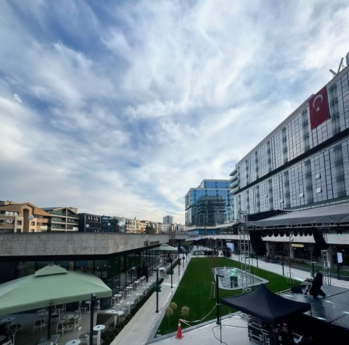 Ankara'nın en yeni AVM'si hizmete açıldı: Vega Center!