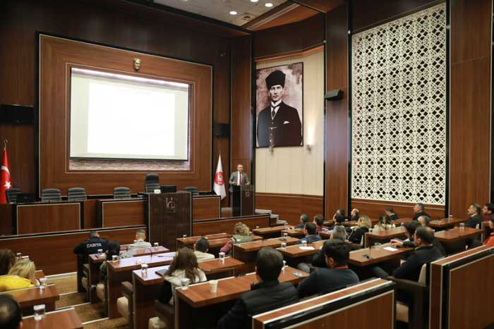 Keçiören Belediyesi'nden personeline Taşınmaz Mal Yönetimi eğitimi - Resim : 3