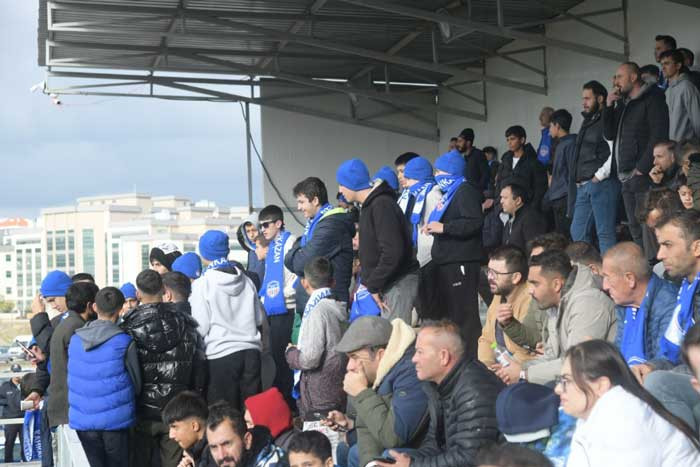 Kahramankazan Belediyespor evinde hem puan hem liderliği kaybetti - Resim : 3