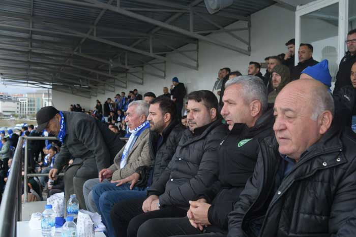 Kahramankazan Belediyespor evinde hem puan hem liderliği kaybetti - Resim : 2