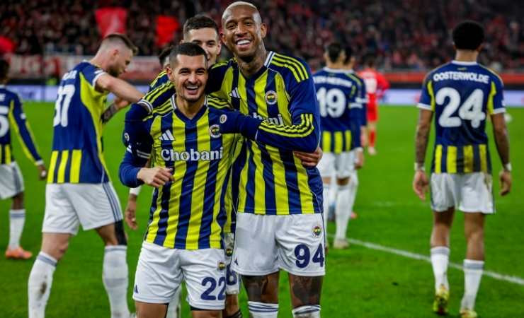 Fenerbahçe UEFA Avrupa Ligi'nde Brann'ı rahat geçti: 4-0