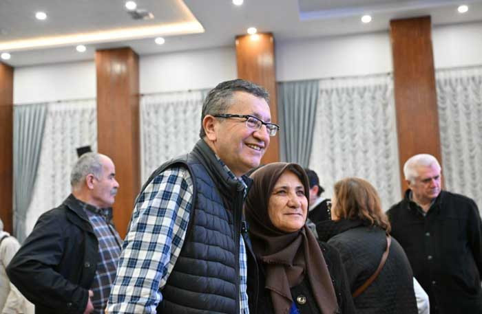 Altındağ Belediye Başkanı Tiryaki Hacettepe, Kale ve Gültepe mahallesi sakinleriyle buluştu