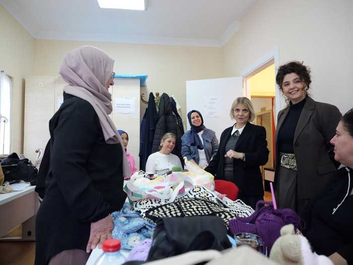 Etimesgut Belediye Başkan Yardımcısı Keyvan ile Elvin Beşikcioğlu ETİSEM kurslarını ziyaret etti