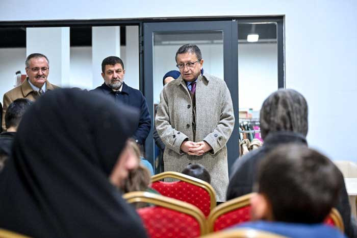 Altındağ Belediyesi'nden ihtiyaç sahiplerine kışlık giyim yardımı - Resim : 5