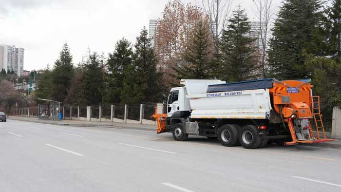 Etimesgut Belediyesi duyurdu: Karla mücadeleye hazırlık tamamlandı - Resim : 3