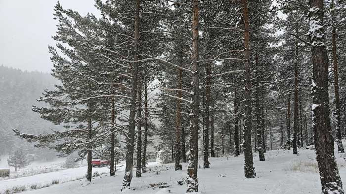 Kızılcahamam, Çubuk ve Çamlıdere'de yaylalar beyaza büründü