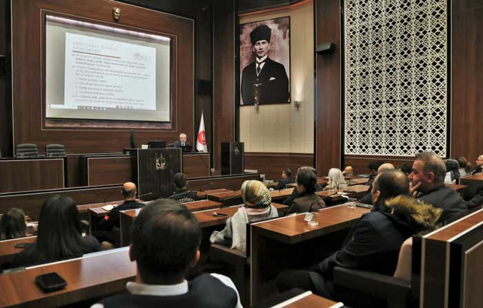 Keçiören Belediyesi'nden yöneticilere disiplin ve yetki devri eğitimi - Resim : 3