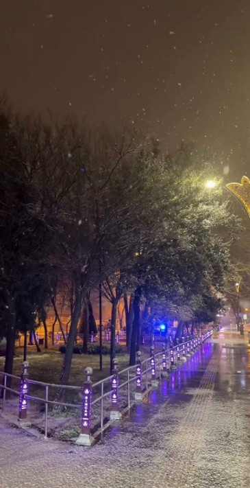 Sincan Belediyesinde kar teyakkuzu: Ekipler aralıksız çalıştı - Resim : 3